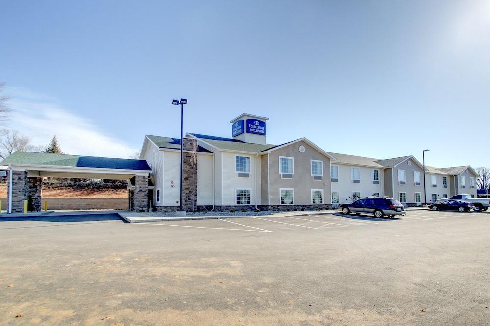 Cobblestone & - Hotel 3*